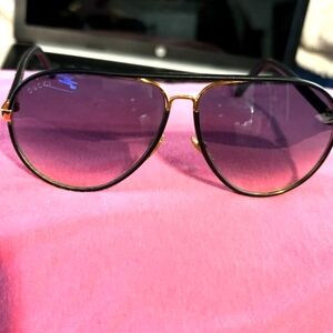 LEATHER STYLE GUCCI SHADES MENS